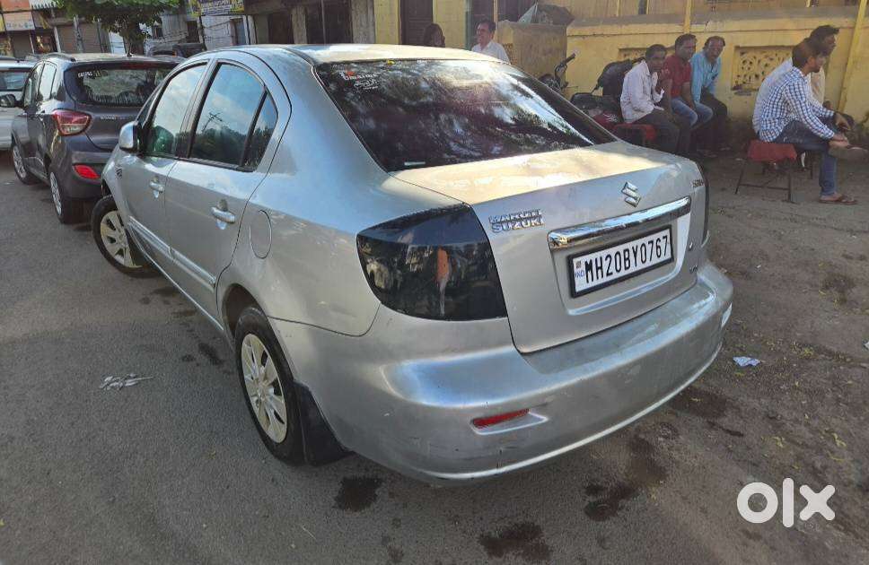 Maruti Suzuki Sx4 2011  Petrol + Lpg   Doctor Driven  New Tyres