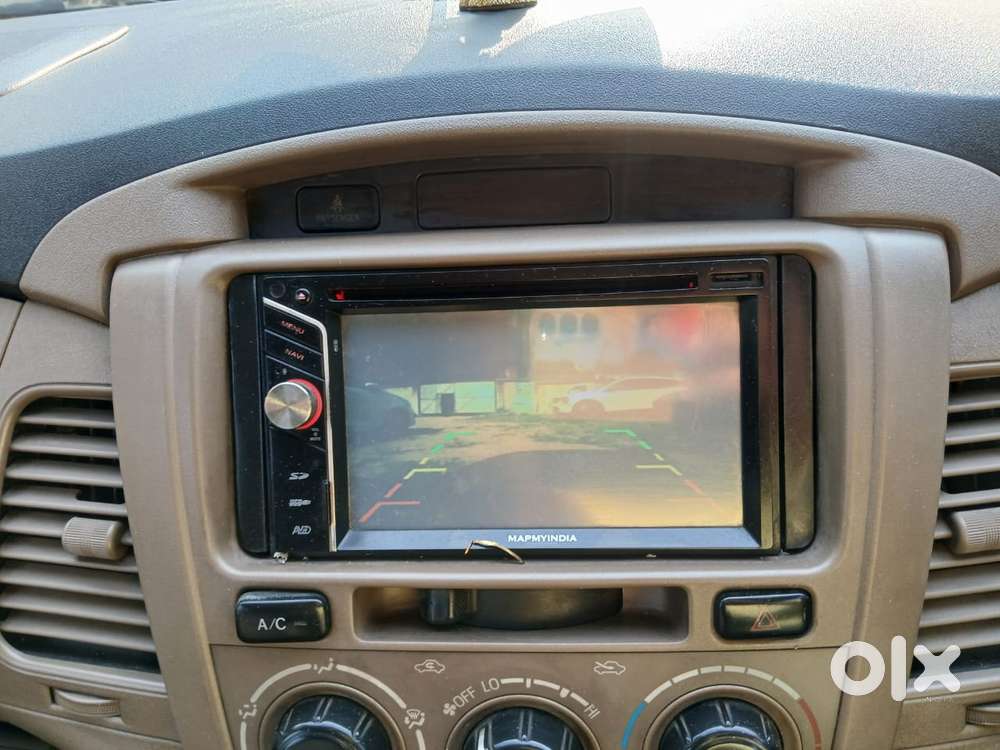 Toyota Innova 2.5 G (diesel) 8 Seater Bs Iv, 2016, Diesel