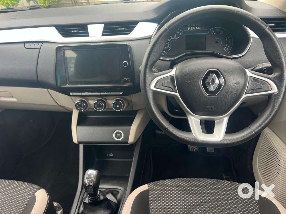 Renault Triber Rxz, 2020, Petrol