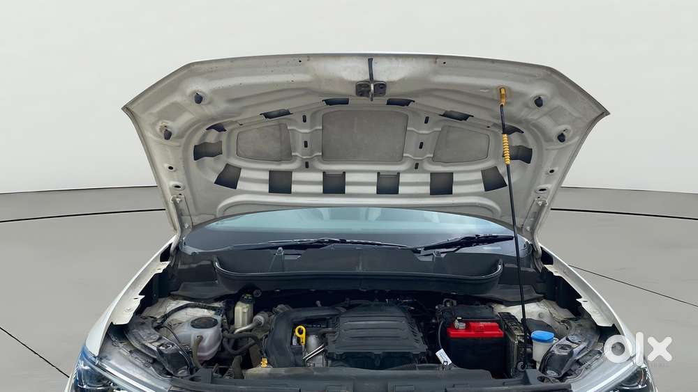 Volkswagen Taigun 1.0 Tsi Topline At, 2023, Petrol