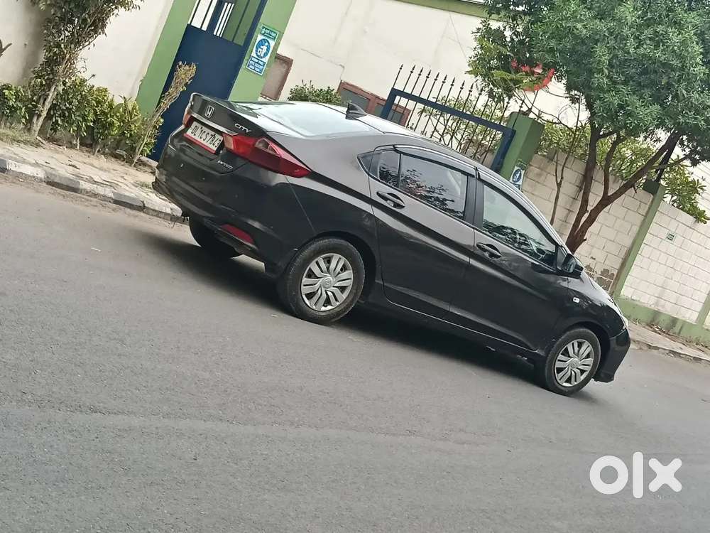 Honda City Zx 2015 Petrol 82000 Km Driven