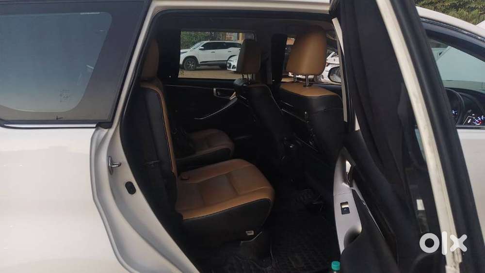 Toyota Innova Crysta 2.8 Z, 2023, Diesel