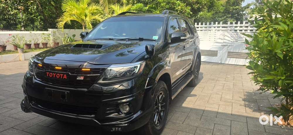 Toyota Fortuner 2012 Diesel Automatic Well Maintained