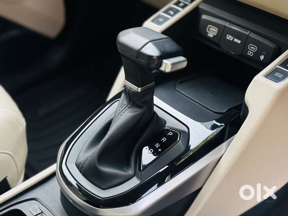 Kia Carens Clavis G1.5 Turbo Dct Htx Plus 7-seater, 2025, Petrol