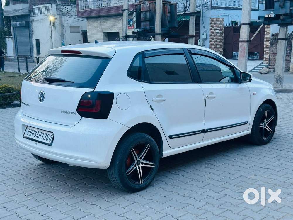 Volkswagen Polo 2015 Diesel 100000 Km Driven