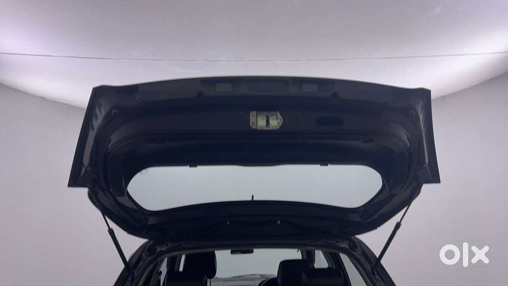 Maruti Suzuki Swift 1.3 Lxi, 2015, Petrol