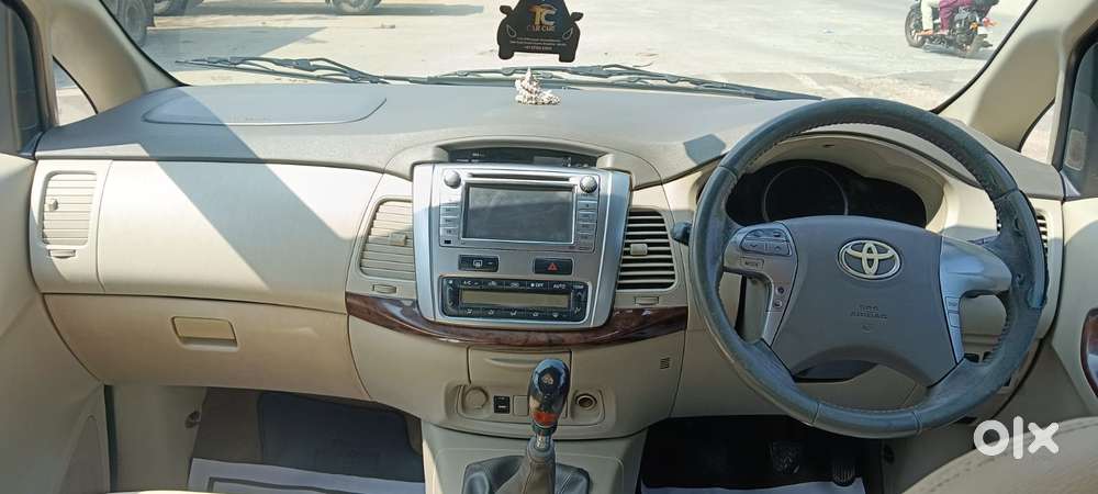 Toyota Innova 2.5 V 7 Str, 2014, Diesel