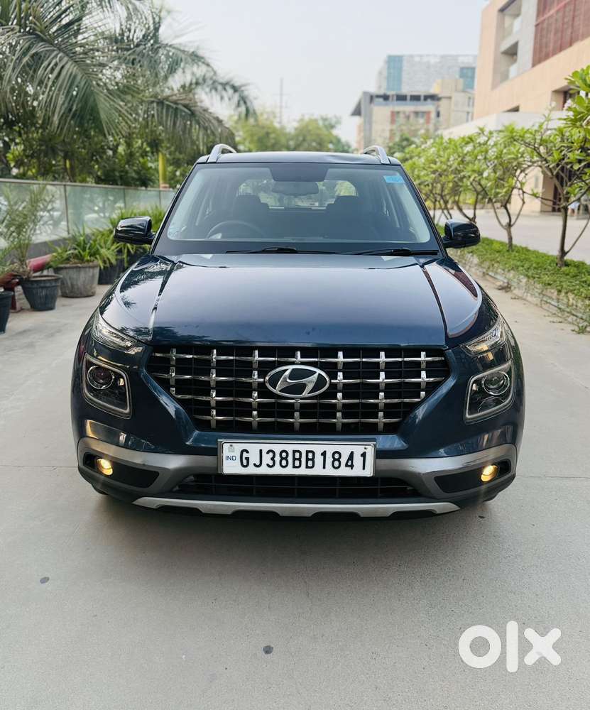 Hyundai Venue 1.0 Sx (o) Turbo Dct, 2020, Petrol