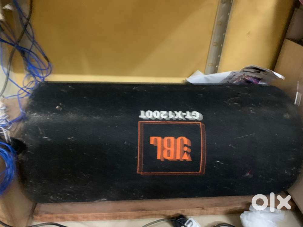 Urgent sale JBL bass tube and dsp