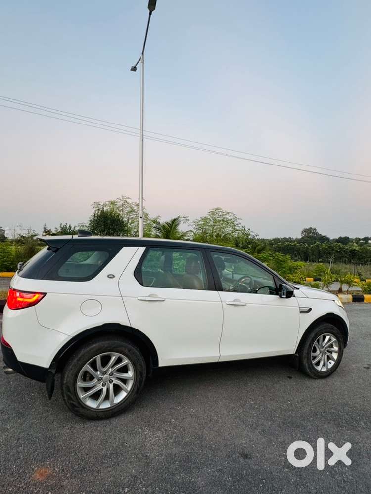 Land Rover Discovery Sport 2017 Diesel 140000 Km Driven