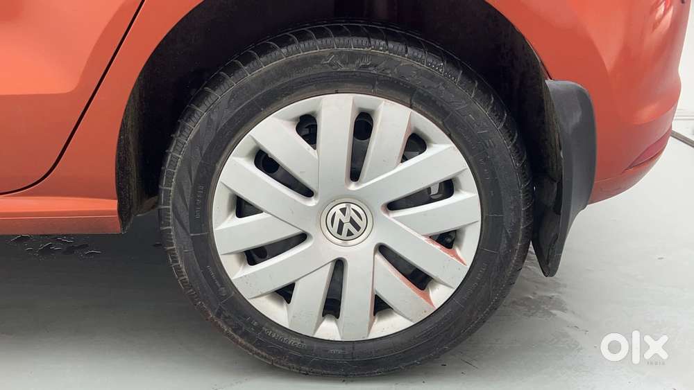 Volkswagen Polo Petrol Comfortline 1.2l, 2015, Petrol