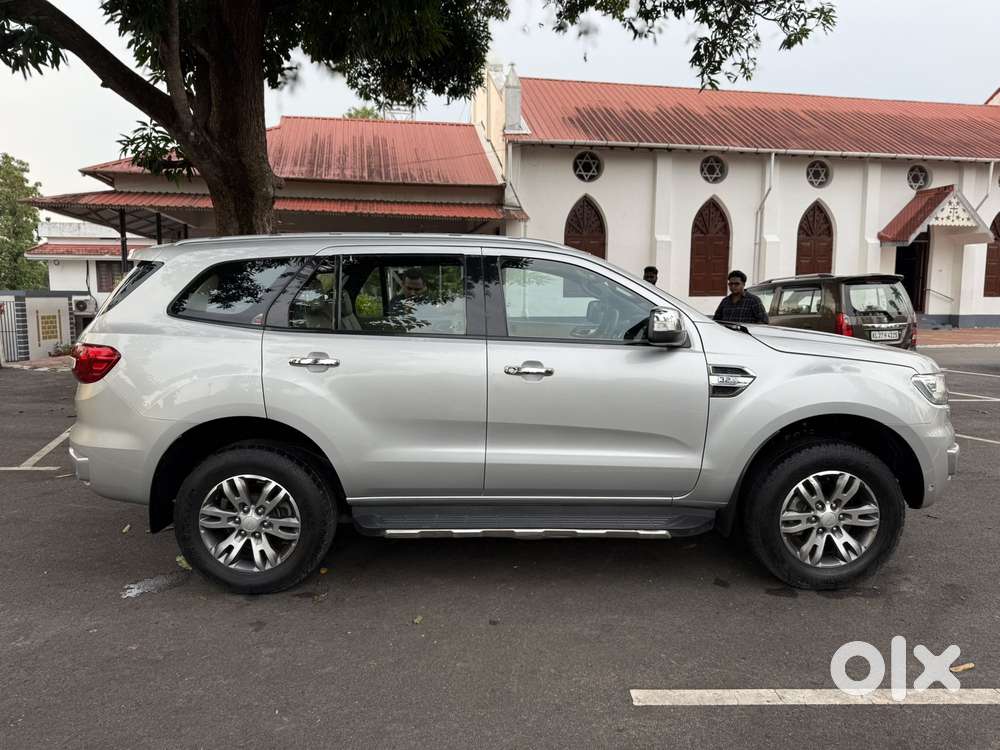 Ford Endeavour 3.2 Titanium At 4x4, 2017, Diesel