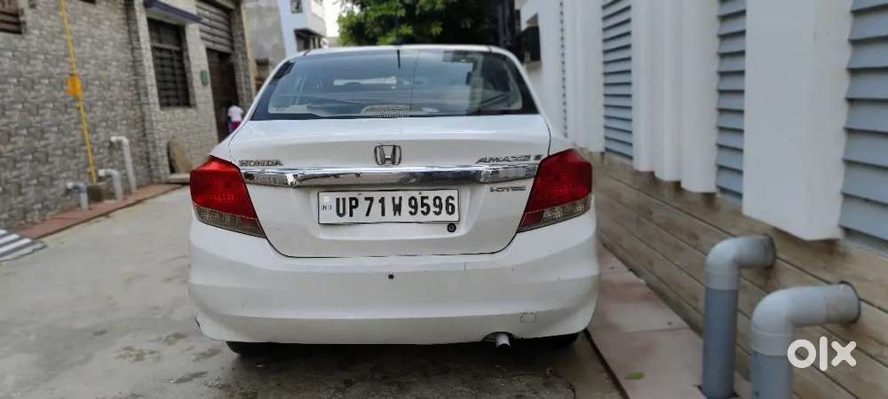 Honda Amaze 2nd Gen 2015 Diesel 110000 Km Driven