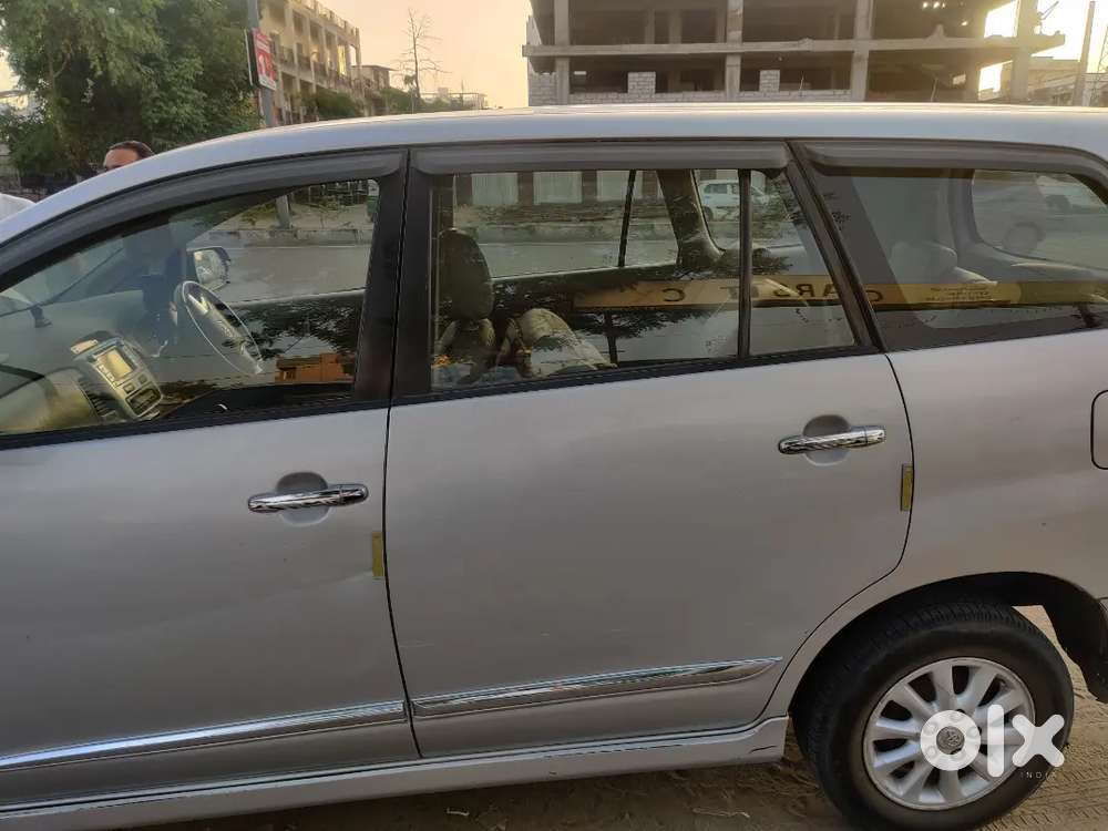 Innova Desail Good Condition