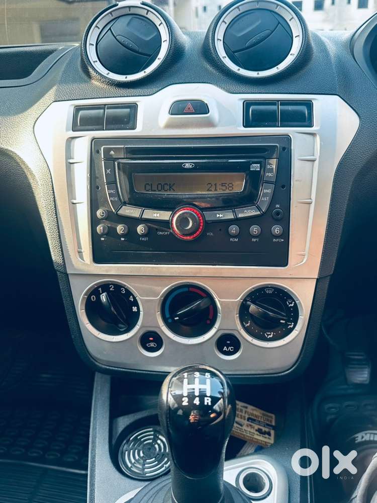 Ford Figo 2010 Petrol (passing Till 2030)