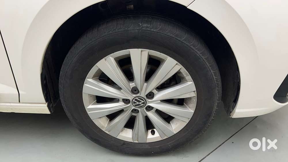 Volkswagen Virtus Highline Plus 1.0 Tsi At, 2024, Petrol