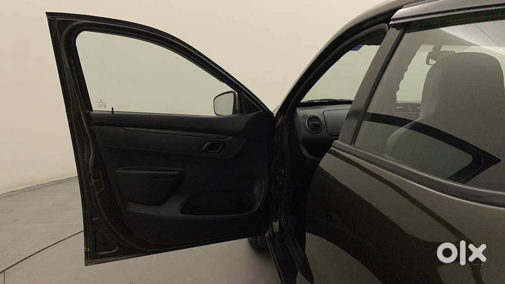 Renault Kwid 1.0 Rxt Amt, 2017, Petrol