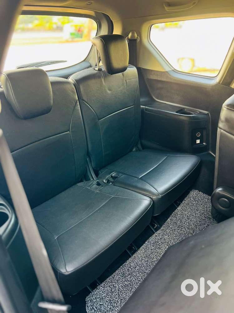 Maruti Suzuki Xl6 1.5 Alpha Mt, 2021, Petrol