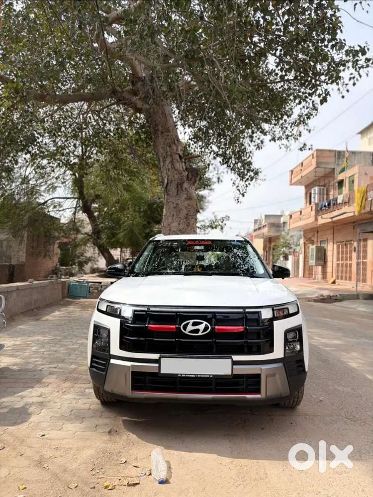 Hyundai Creta 2025 Cng + Petrol 10000 Km Driven