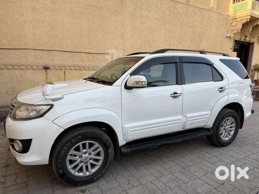Toyota Fortuner 2011 Diesel Well Maintained