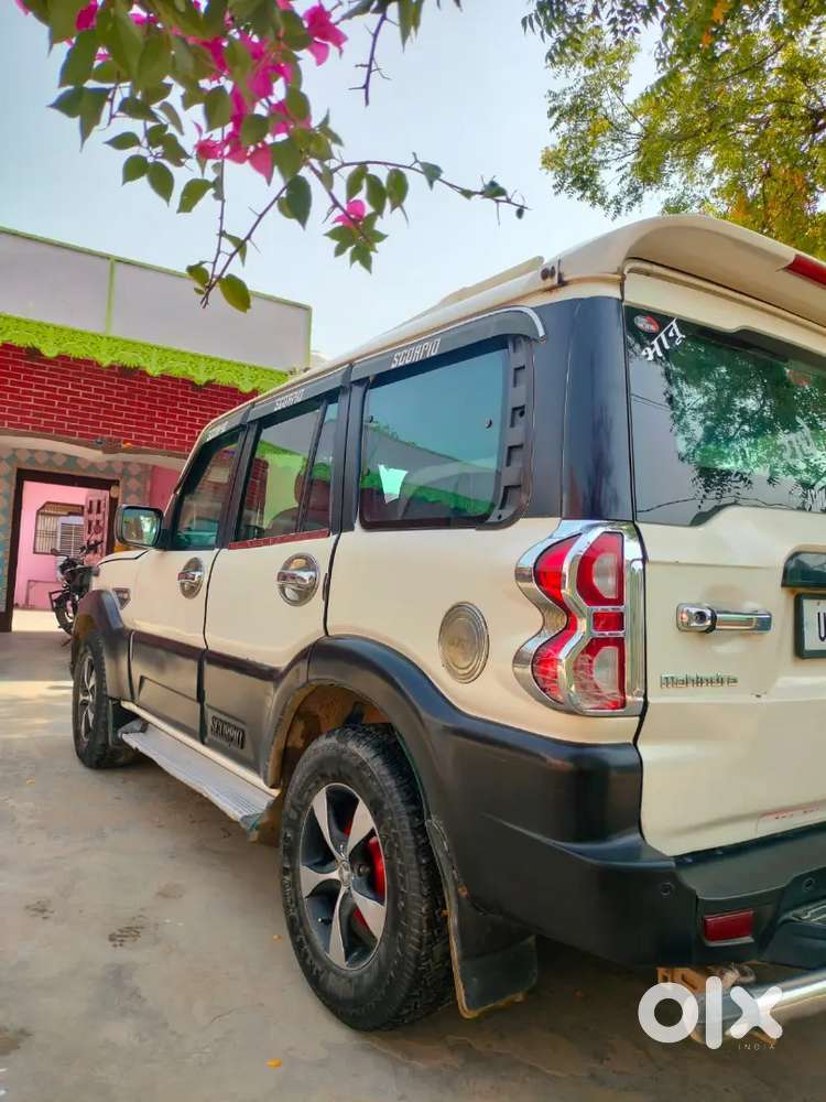 Mahindra Scorpio S3 2018 Diesel Manual