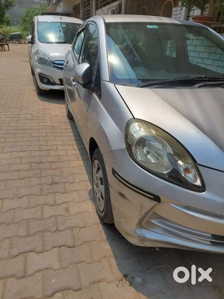 Honda Amaze 2015 Model Good Condition