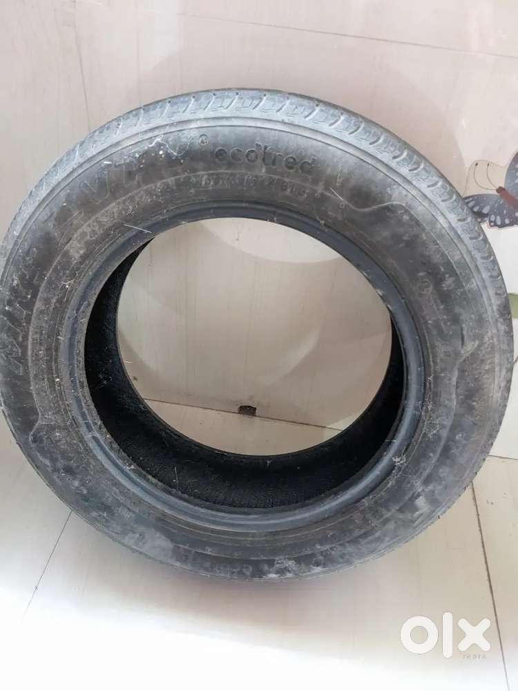 MRF ZVTV Ecotred 165/70/R14 Radial Tyre 2 piece set