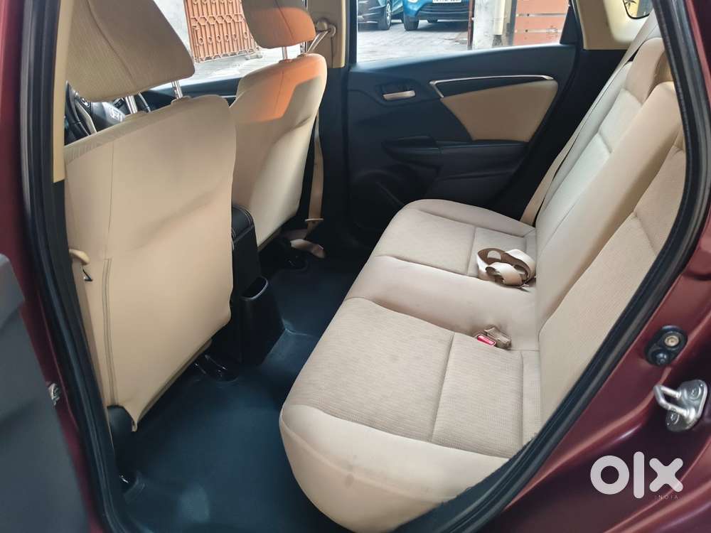 Honda Jazz V Automatic, 2017, Petrol