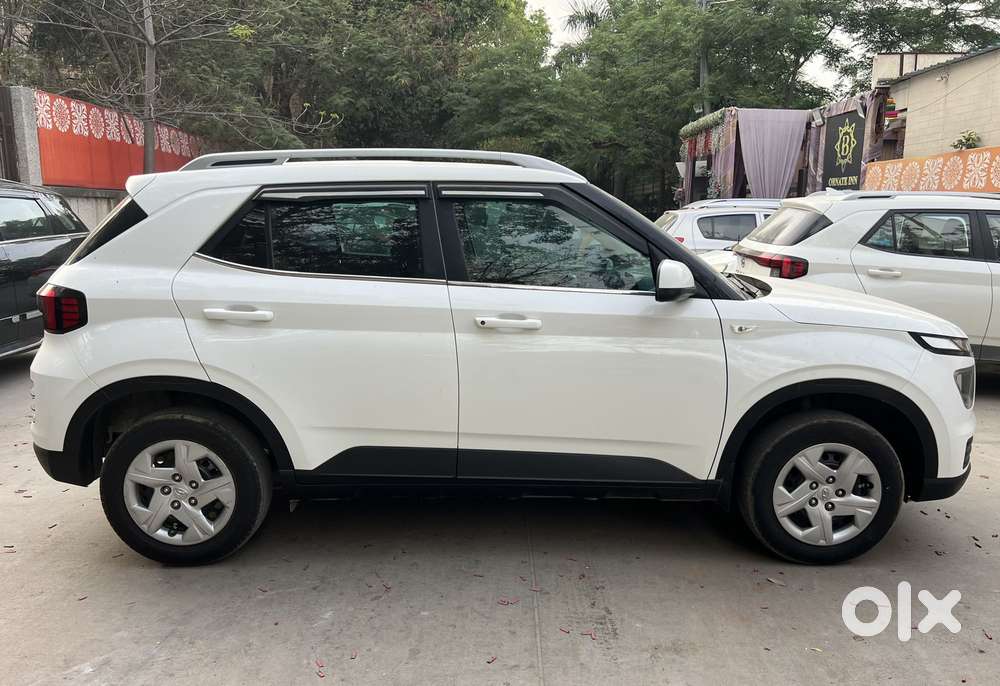 Hyundai Venue S Mt 1.2 Kappa, 2022, Petrol