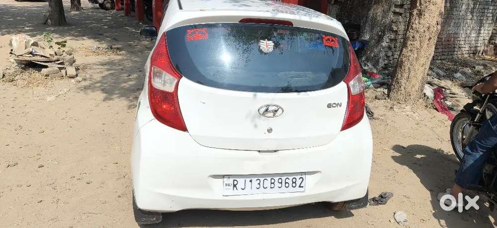 Hyundai Eon 2017 Petrol Car