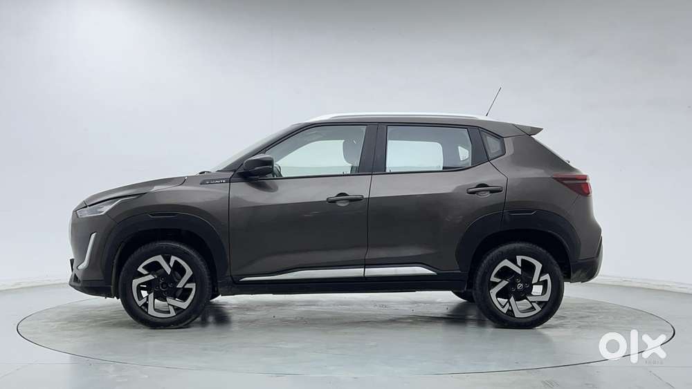 Nissan Magnite 1.0 Xv Executive, 2021, Petrol