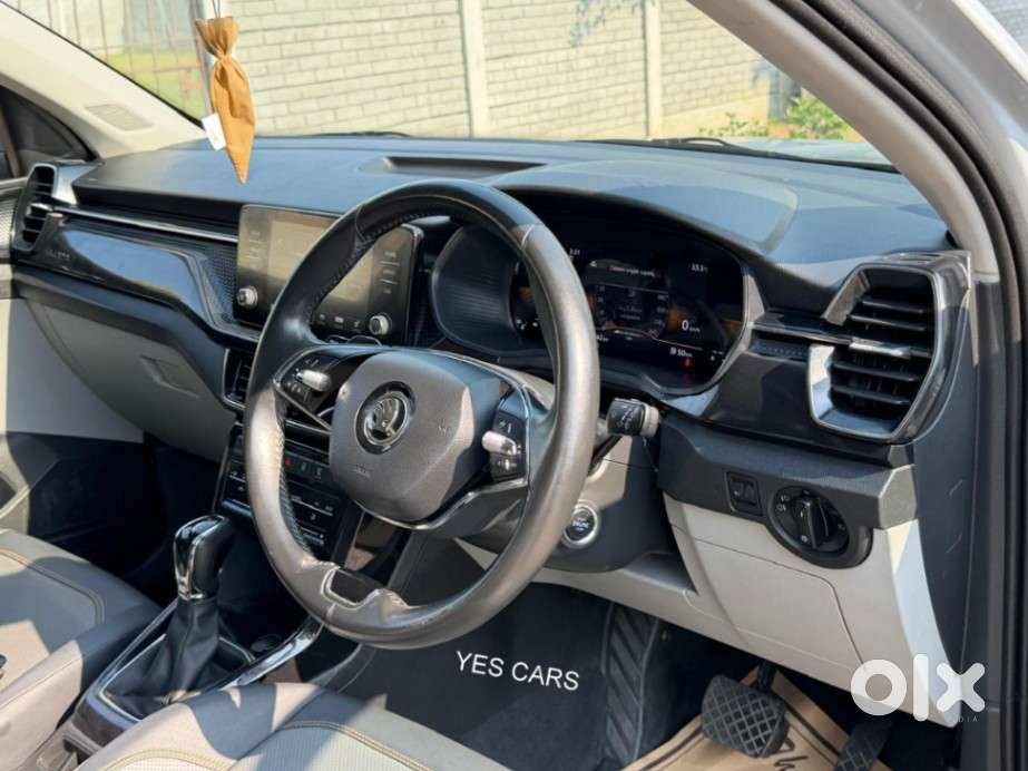 Skoda Kushaq 1.0 Tsi Style At, 2024, Petrol