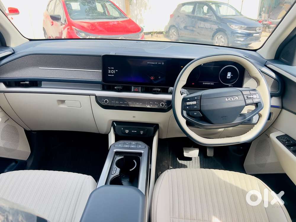Kia Carens Clavis Ev Htk+, 2025, Electric