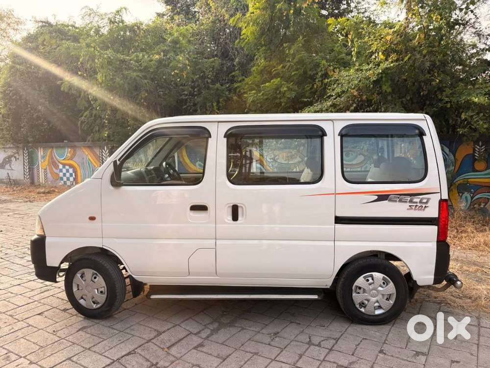 Maruti Suzuki Eeco 1.2 7 Str Std(o), 2024, Cng & Hybrids