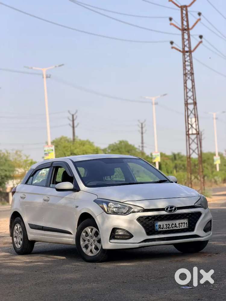 Hyundai I20 Megna Petrol