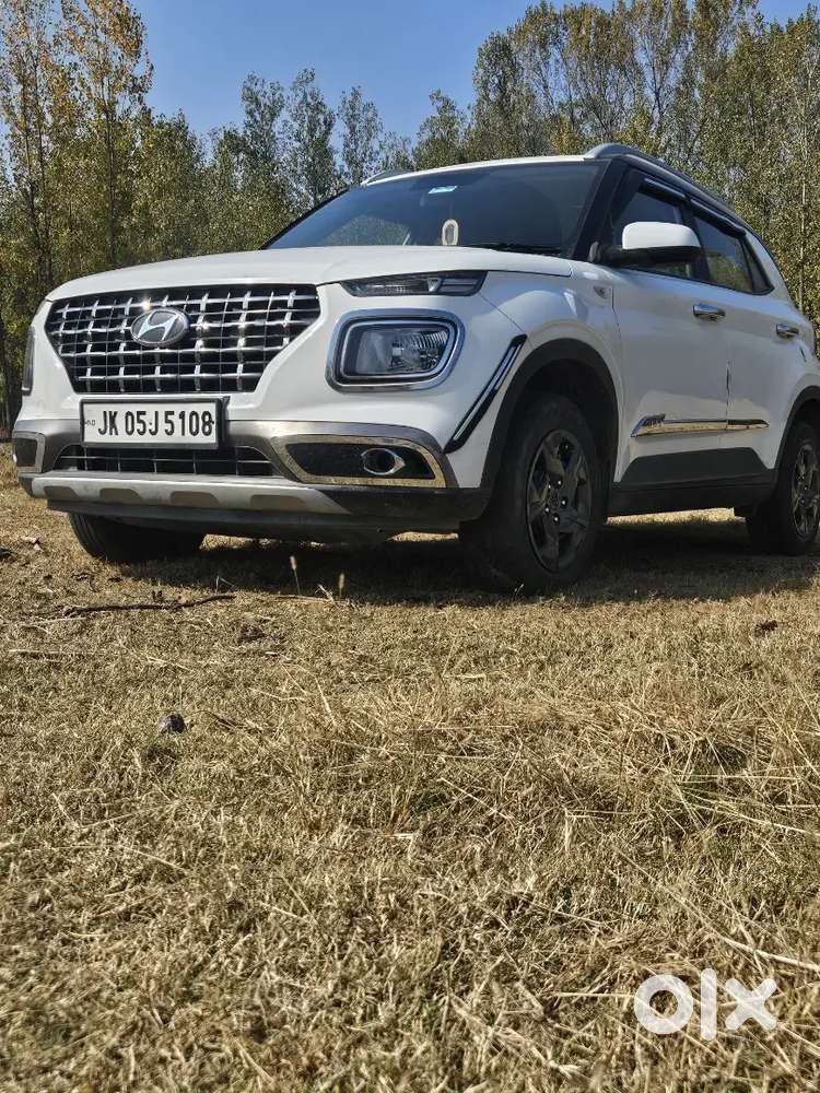 Hyundai Venue 2020 Car Available