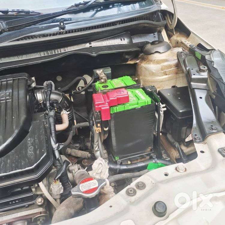 Maruti Suzuki Swift Dzire 1.2 Vxi Bsiv, 2015, Petrol