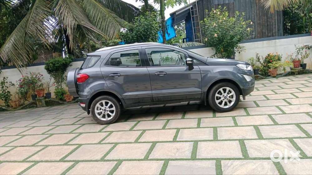 Ford Ecosport Titanium 1.5l Ti-vct Petrol Enginemanual Drive 2019