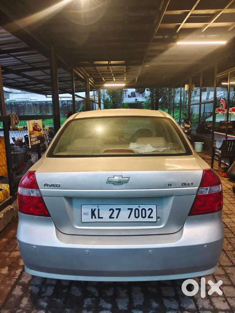 Chevrolet Aveo 96000 Km Driven