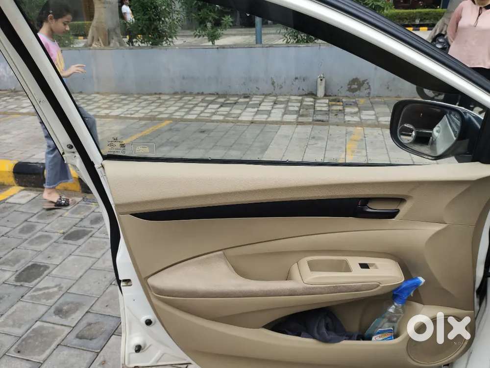 Honda City Petrol Mt 2012 Variant