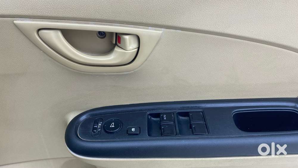 Honda Amaze 2013-2016 S I-vtech, 2016, Petrol