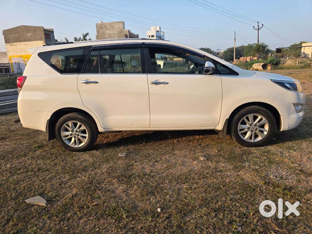 Toyota Innova Crysta 2.4 V 8 Str, 2019, Diesel