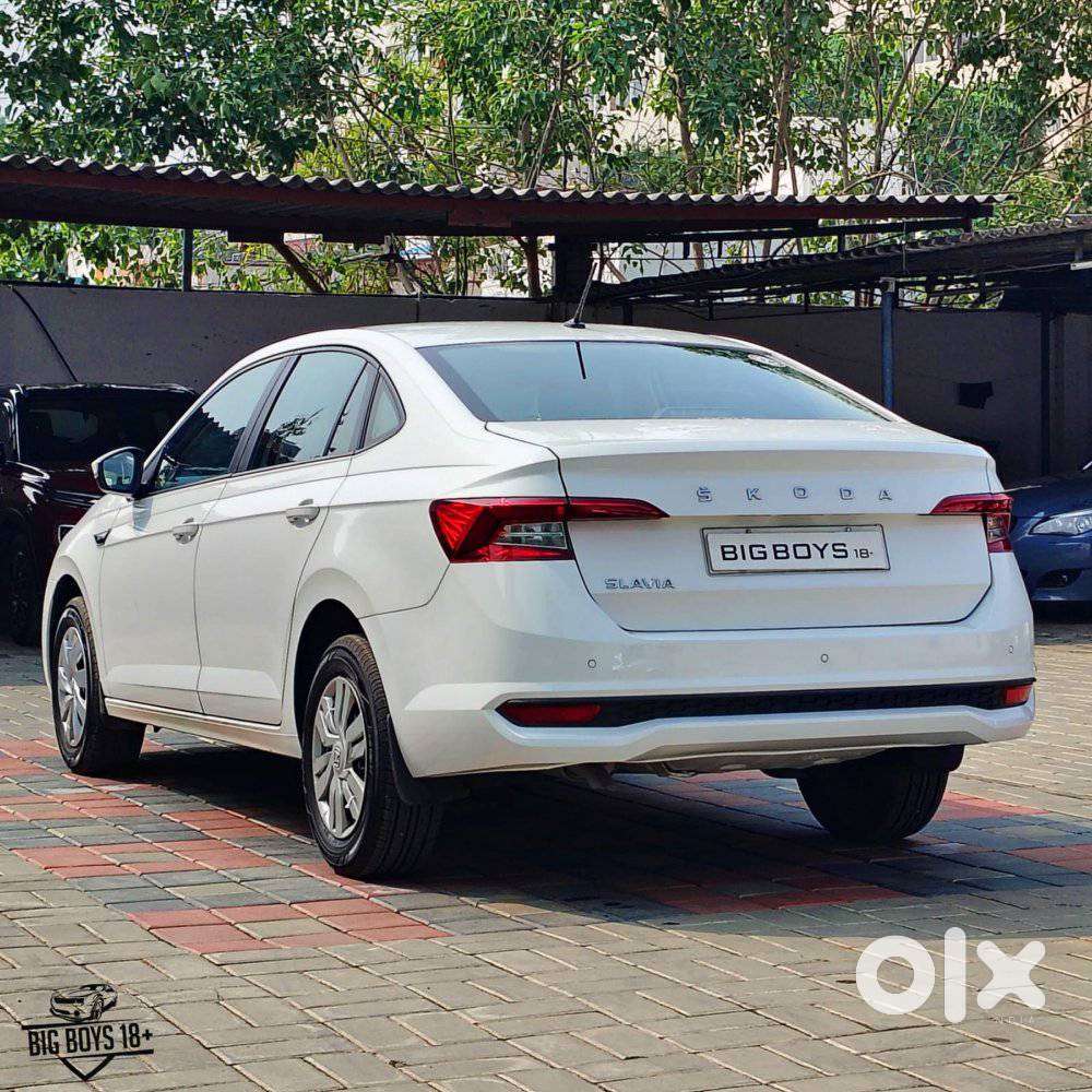 Skoda Slavia 1.0 Active Tsi, 2023, Petrol