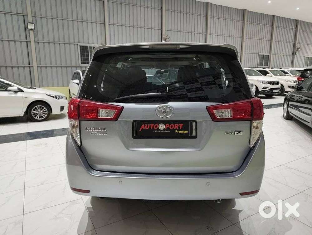 Toyota Innova Crysta 2.8z Automatic, 2017, Diesel