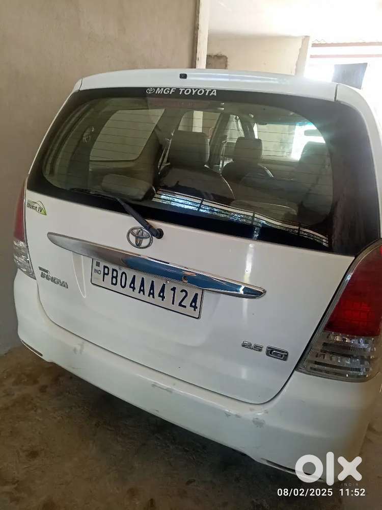 Innova Car Candition Ok