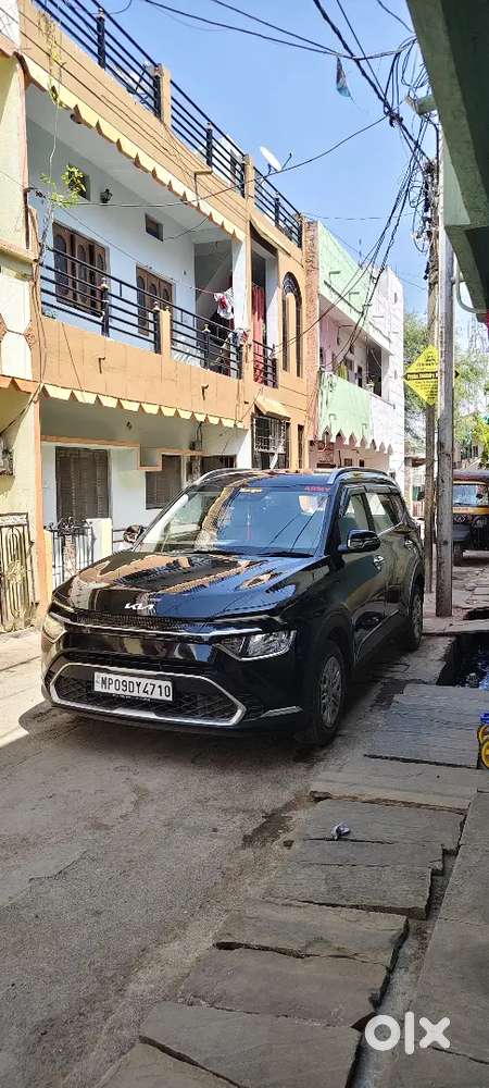 Kia Carens 2025 Petrol 16000 Km Driven Army Person