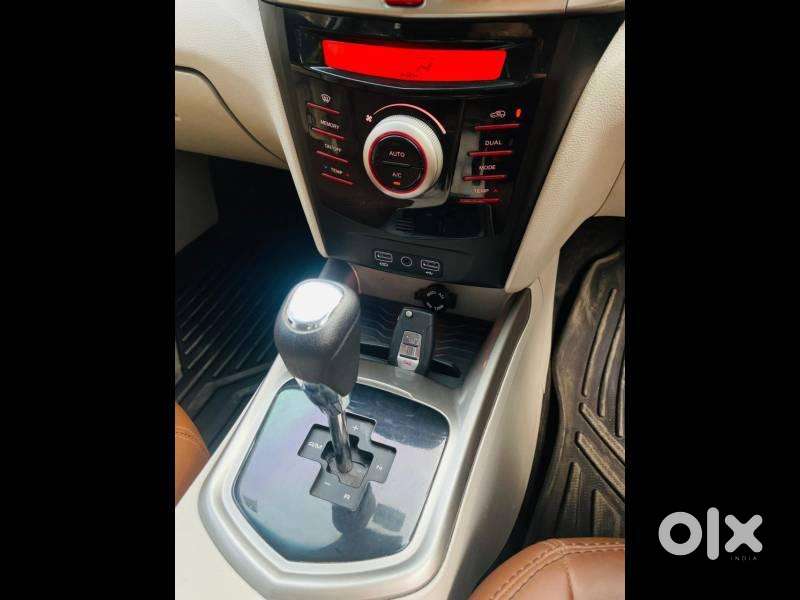 Mahindra Xuv300 W8 (o) 1.5 Diesel Amt, 2020, Diesel