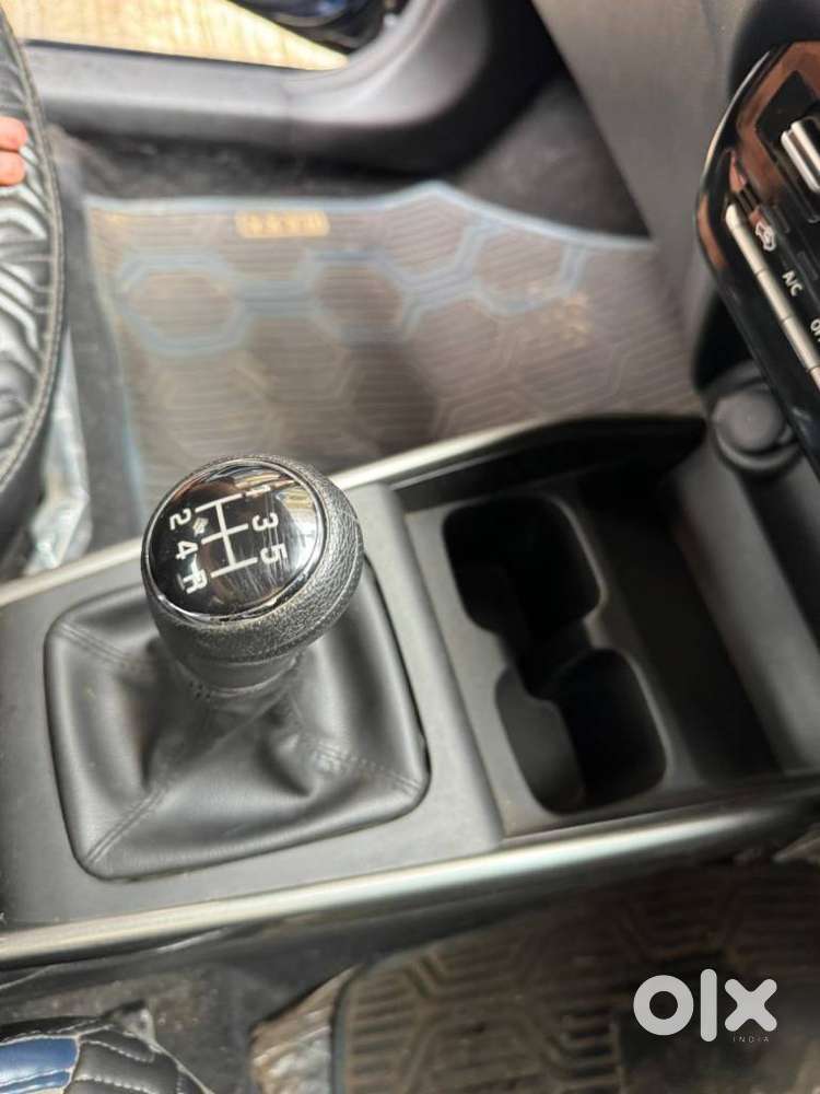 Maruti Suzuki Baleno Zeta, 2022, Petrol