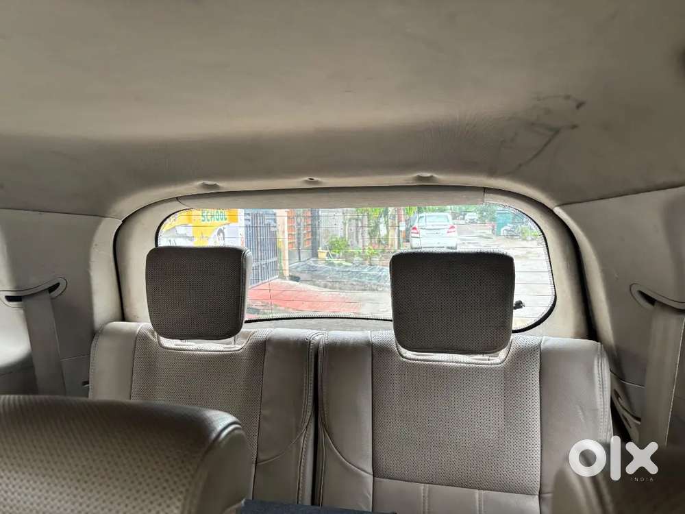 Mahindra Xuv500 W10 Diesel 2016 (sunroof)