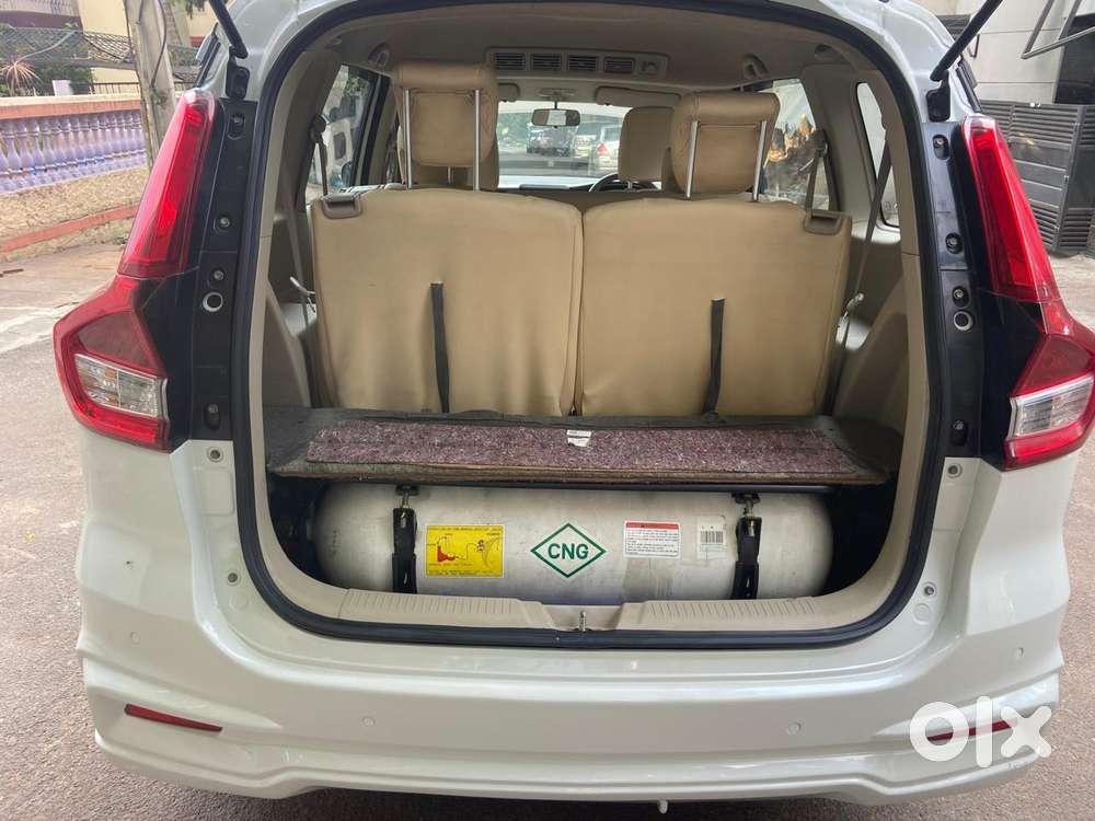 Maruti Suzuki Ertiga Vxi (o) Cng, 2022, Petrol